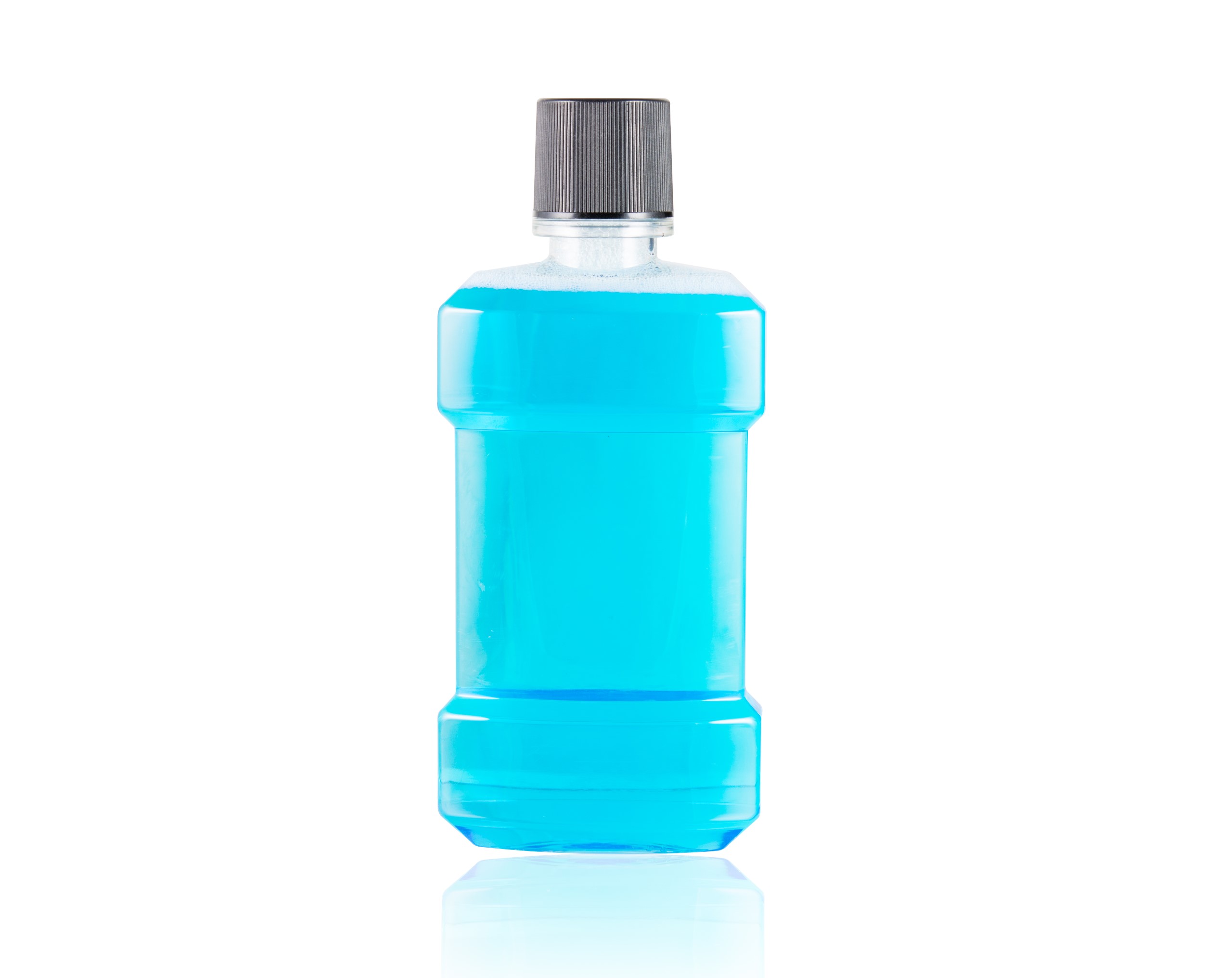 blue_mouthwash_white_background