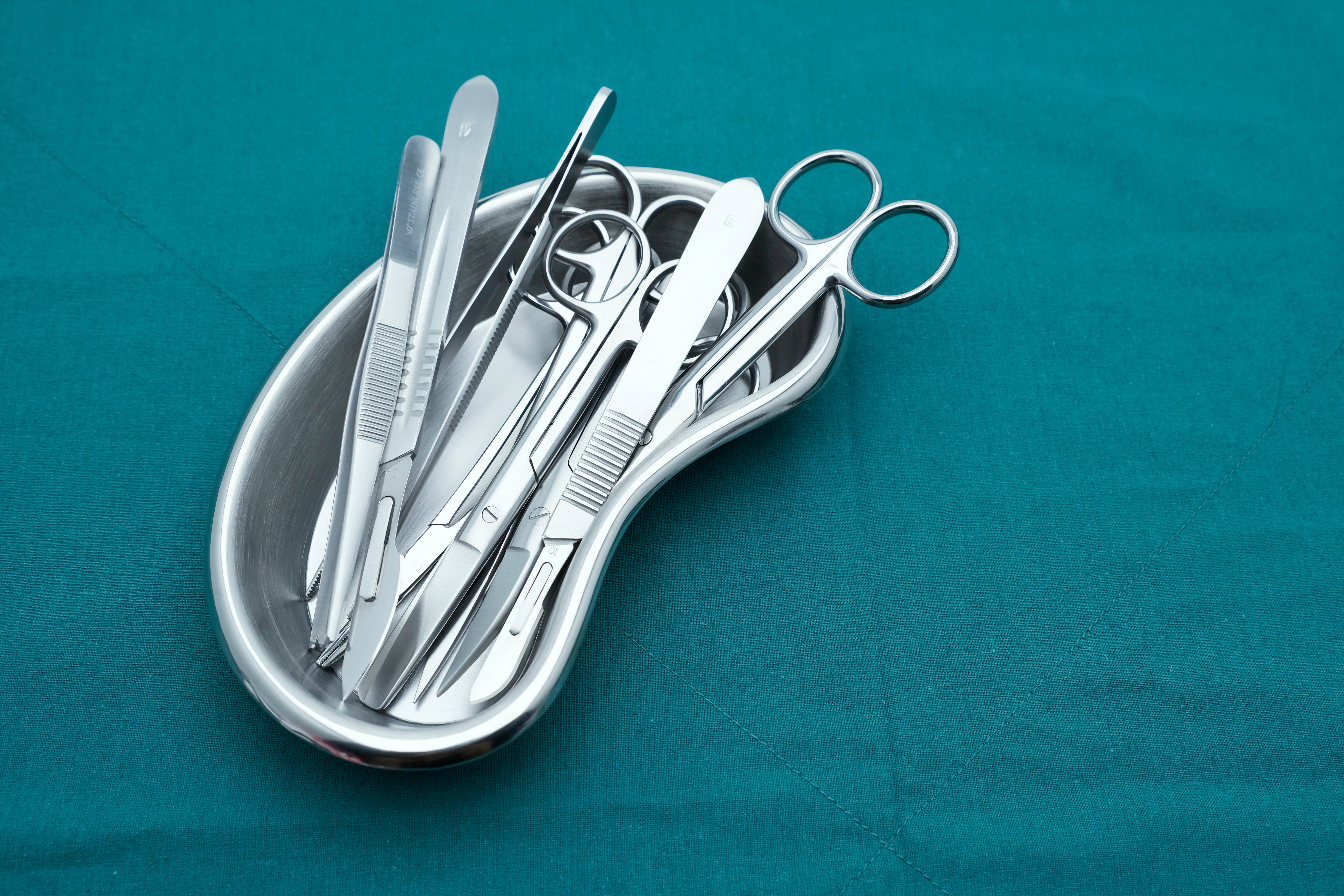surgical_tools